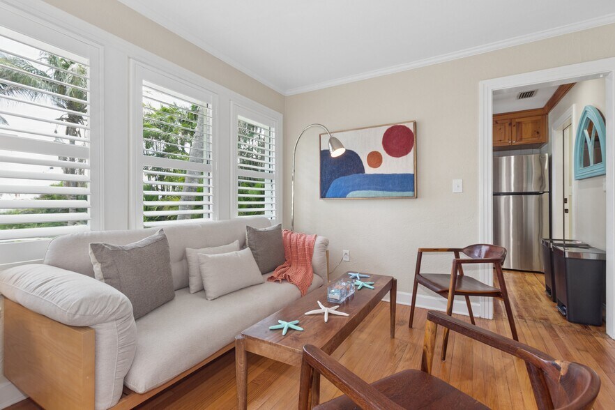 More Photos Of 110 Devon Dr, Clearwater Specialty For Sale