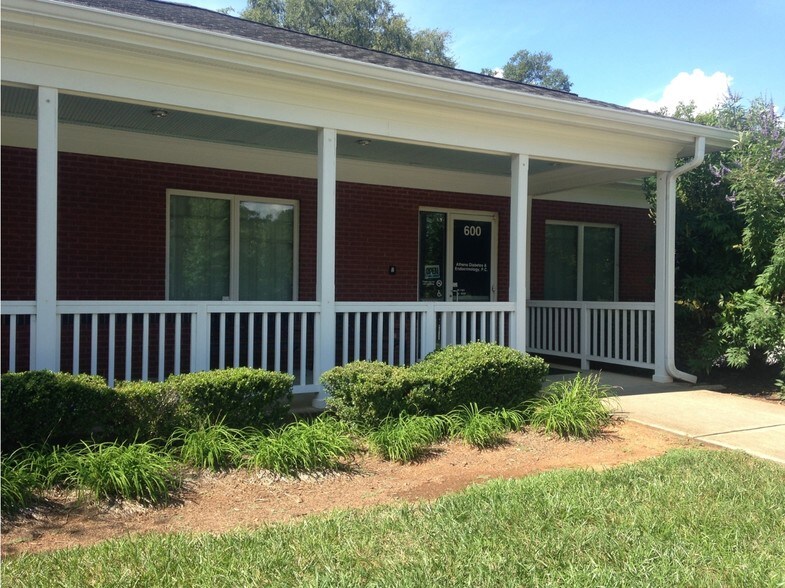 More Photos Of 3320 Old Jefferson Rd, Athens Medical For Sale
