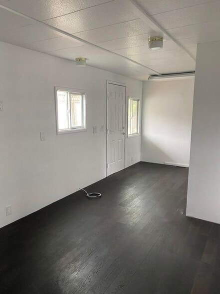 More Photos Of 950 Rogue River Hwy, Grants Pass Office For Sale