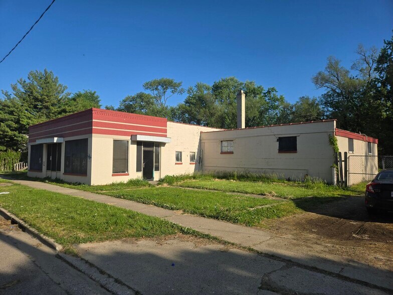 More Photos Of 655 Lake St, Kalamazoo Office For Sale