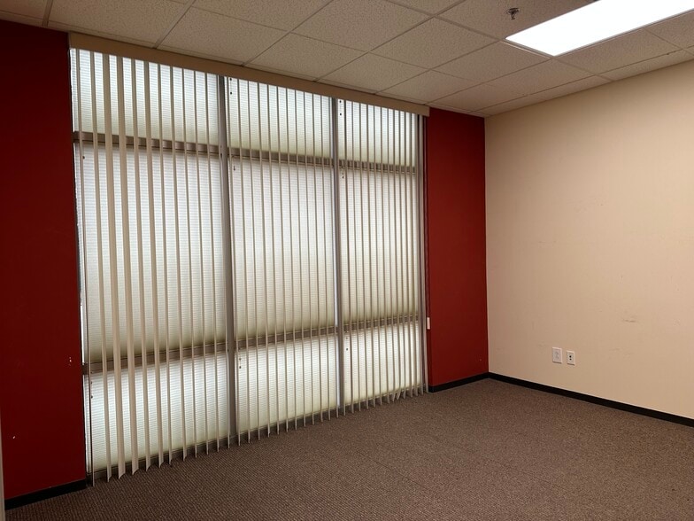 More Photos Of 1292 Kifer Rd, Sunnyvale Research And Development For Lease