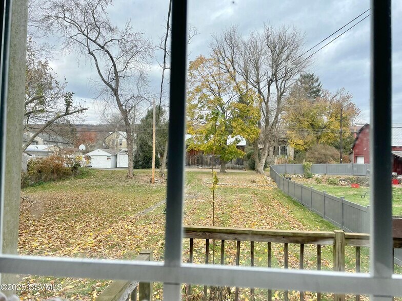 More Photos Of 207 Front St, New Berlin Apartments For Sale