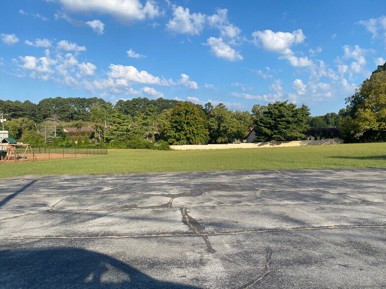 More Photos Of 6795 Lee Hwy, Chattanooga Freestanding For Sale