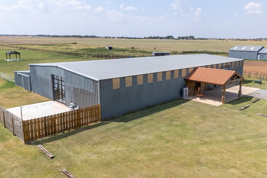 More Photos Of 20500 N 2810 Rd, Kingfisher Lodge Meeting Hall For Sale