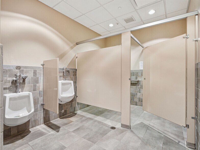 More Photos Of 631 26 1/2 Rd, Grand Junction Specialty For Sale