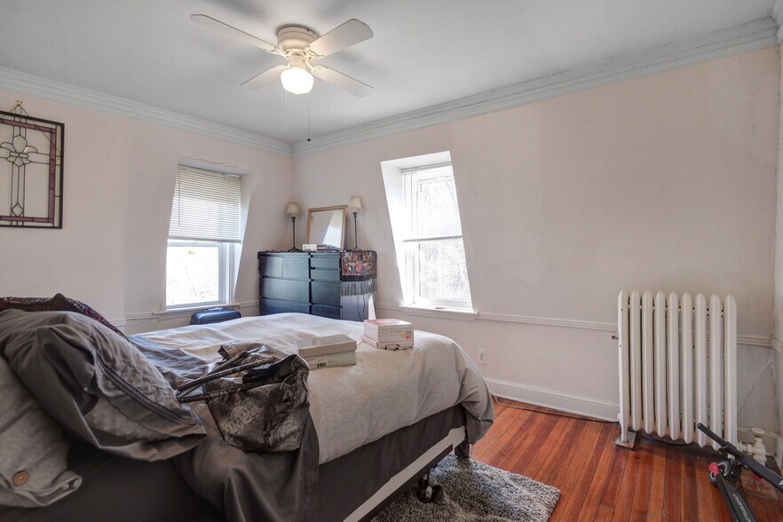 1719 Saint Marks Pl, Staten Island, NY 10301 Apartments For Sale