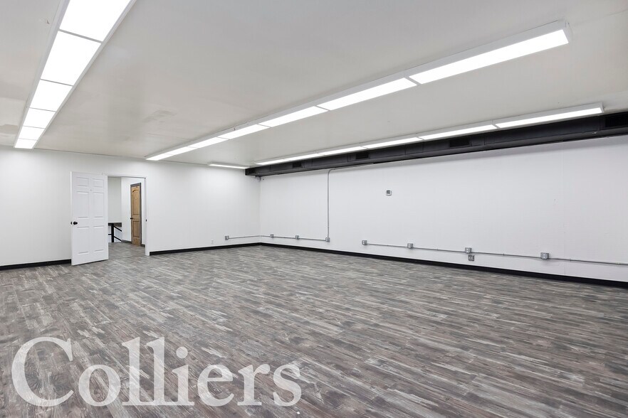 More Photos Of 113 Main Ave E, Twin Falls Storefront For Sale