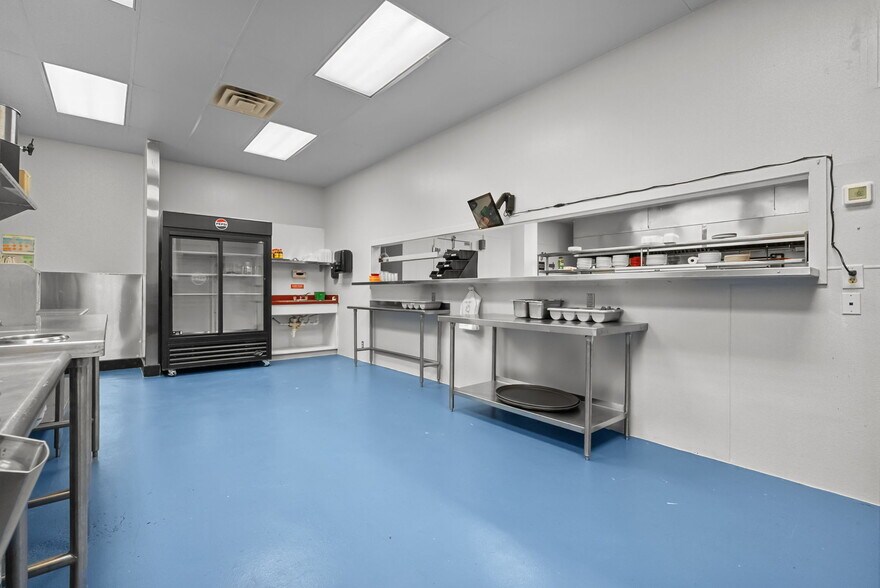 More Photos Of 983 N Highway 123 Byp, Seguin Restaurant For Sale