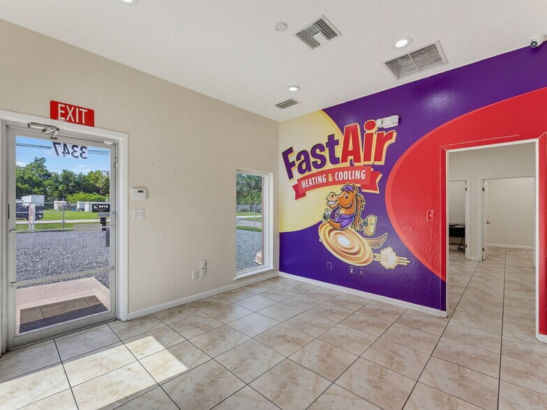 More Photos Of 3347 SW 7th St, Ocala Distribution For Sale