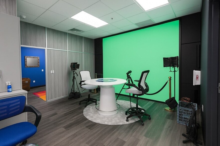 More Photos Of 1500 NW 89th Ct, Doral Loft Creative Space For Lease