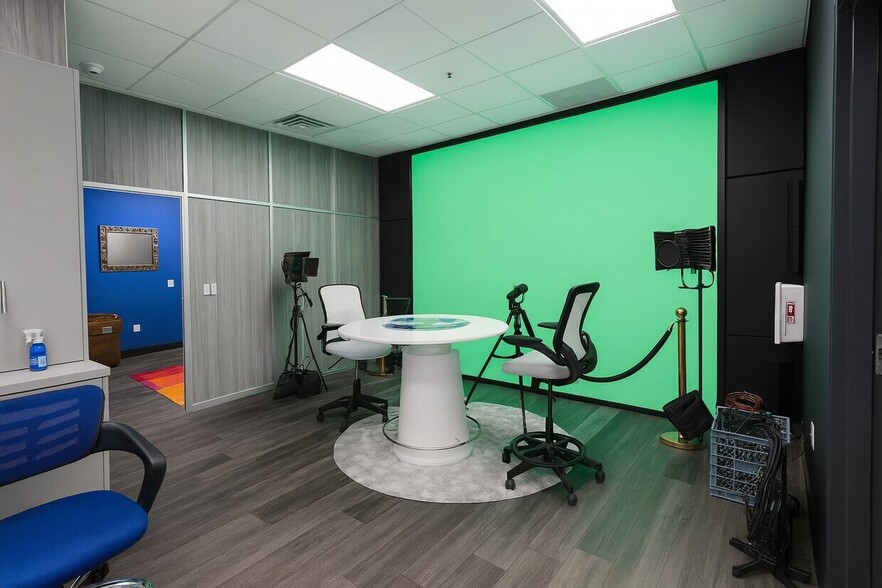 More Photos Of 1500 NW 89th Ct, Doral Loft Creative Space For Sale