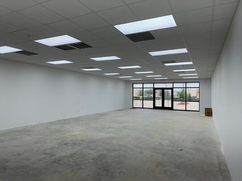 More Photos Of 395 Columbia Memorial Parkway, Kemah Storefront Retail Office For Lease