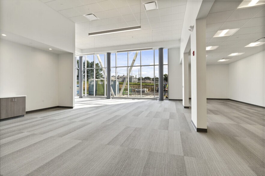 More Photos Of 50 Minnisink Ave S, Sayreville Unknown For Lease