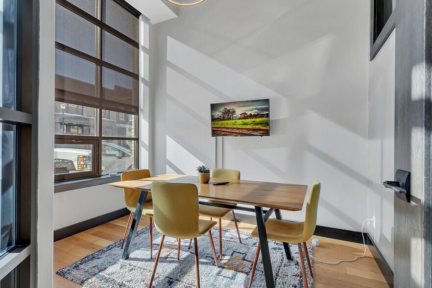 More Photos Of 703 W St Germain St, Saint Cloud Loft Creative Space For Sale