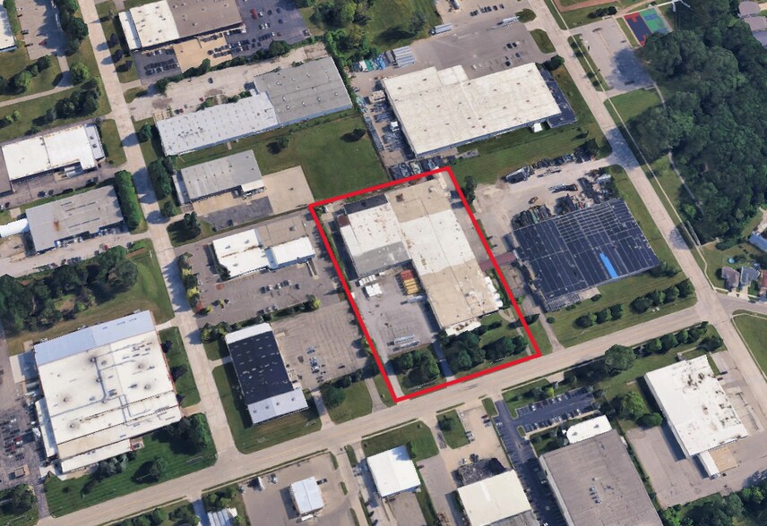 More Photos Of 1721 Dove St, Port Huron Warehouse For Lease