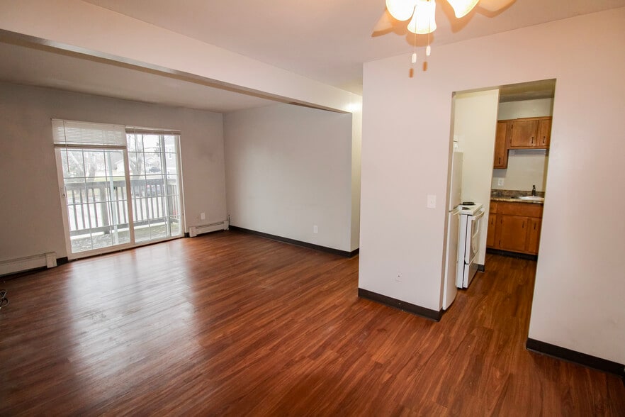 More Photos Of 624 Cleveland Rd E, Huron Apartments For Sale