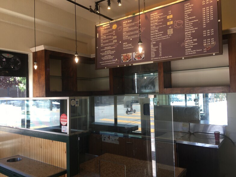 More Photos Of 798 S Van Ness Ave, San Francisco Storefront For Lease