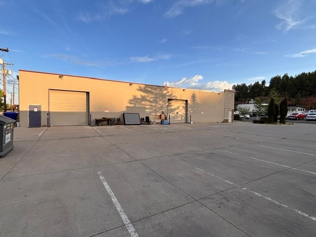 More Photos Of 452 N Switzer Canyon Dr, Flagstaff Showroom For Lease