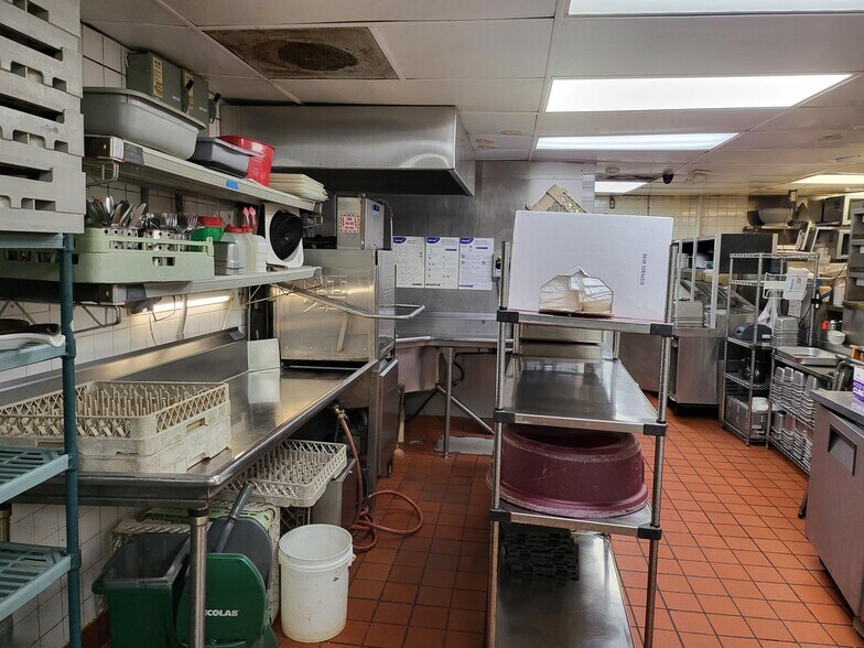 More Photos Of 2545 Niagara Falls Blvd, Buffalo Restaurant For Sale