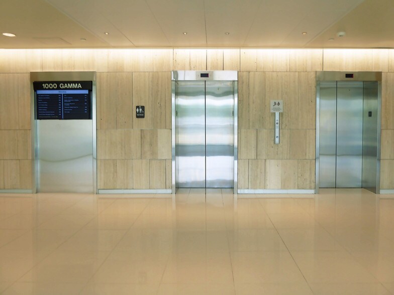 More Photos Of 1000 Gamma Dr, Pittsburgh Office For Sale