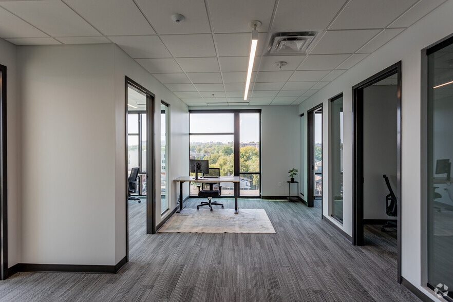 More Photos Of 1001-1009 17th Ave S, Nashville Office Residential For Lease