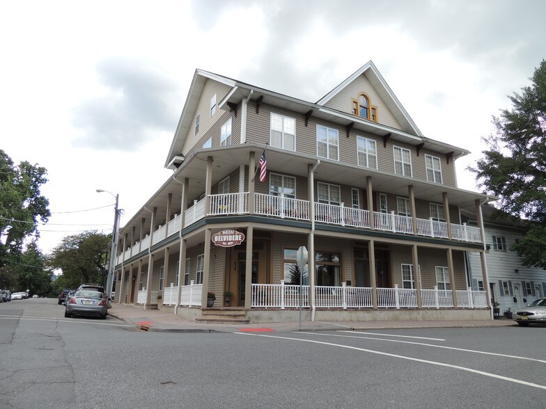 Primary Photo Of 430 Front St, Belvidere Hotel For Sale
