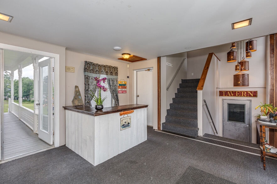 More Photos Of 275 Jenness Pond Rd, Northwood Hotel For Sale