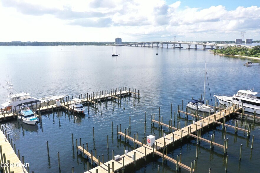 More Photos Of 5300 Highway 98 Hwy, Panama City Restaurant For Lease