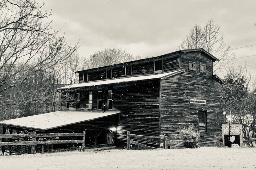 More Photos Of 1 Old Mill Lane, Weaverville Restaurant For Sale