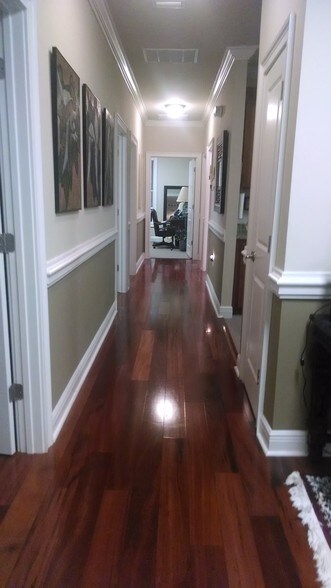 More Photos Of 2236 NE Capital Circle, Tallahassee Office For Lease