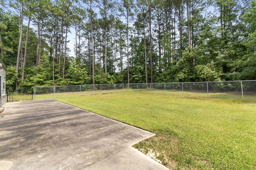 More Photos Of 215 Coates Rd, Linden Religious Facility For Sale