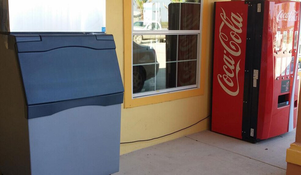 More Photos Of 3084 Tx-16, Tilden Hotel For Sale