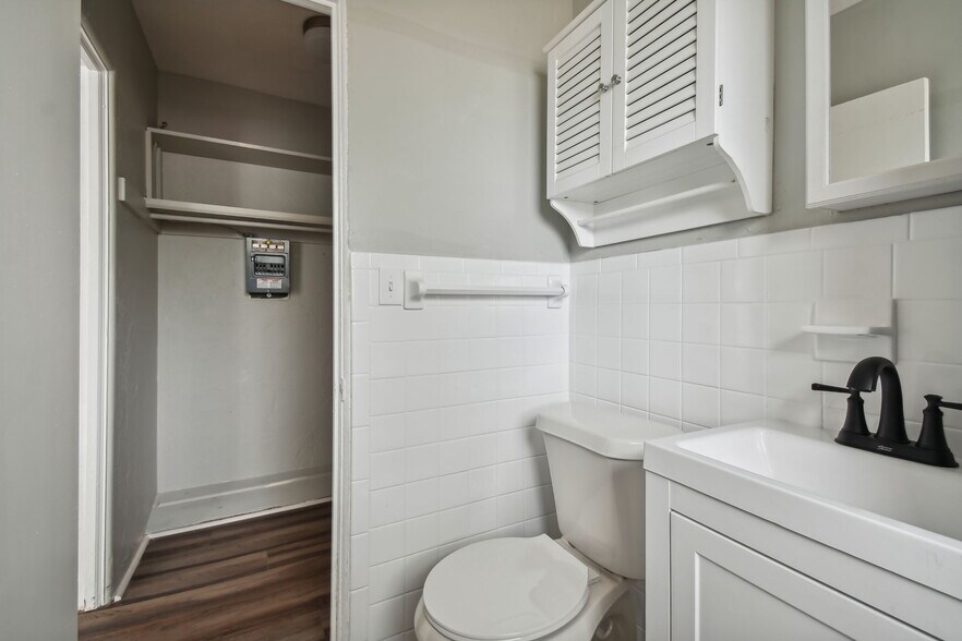 More Photos Of 779 9th Ave N, Saint Petersburg Apartments For Sale