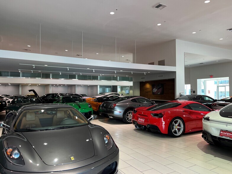 More Photos Of 8813-8825 Wilshire Blvd, Beverly Hills Auto Dealership For Lease