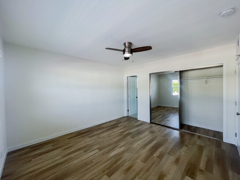 More Photos Of 1250 Manhattan Beach Blvd, Manhattan Beach Apartments For Sale