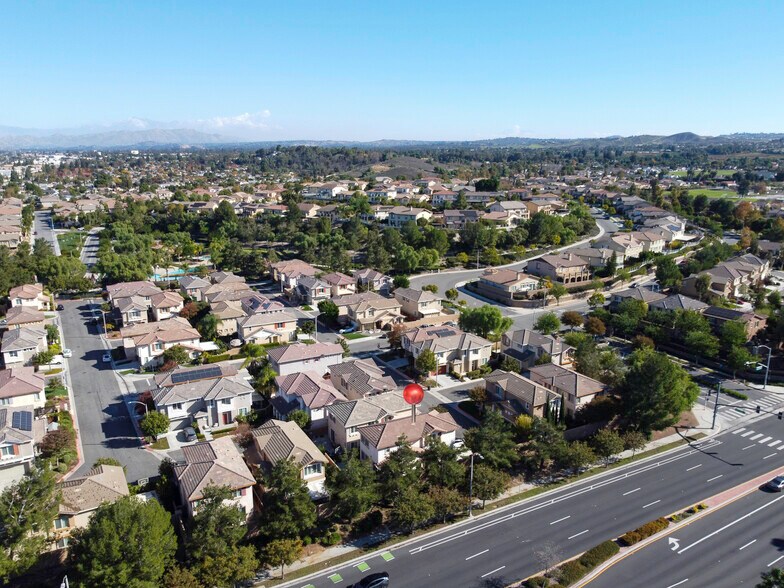 More Photos Of 10997 Cedarhurst Way, Riverside Multifamily For Sale