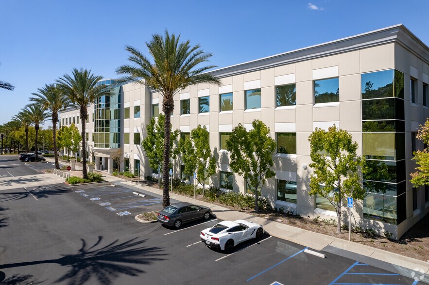 More Photos Of 21680 Gateway Center Dr, Diamond Bar Office For Lease