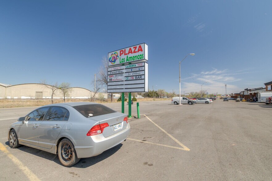 More Photos Of 3500-3534 S Newcastle Rd, Oklahoma City Storefront For Lease