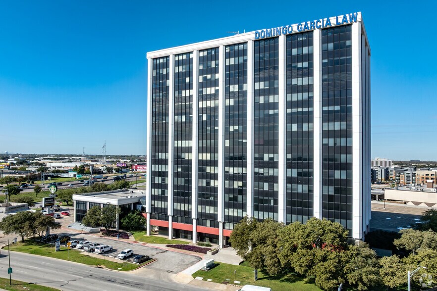 Primary Photo Of 1111 W Mockingbird Ln, Dallas Office For Lease