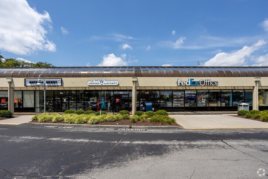 More Photos Of 7240 Kingston Pike, Knoxville Unknown For Lease