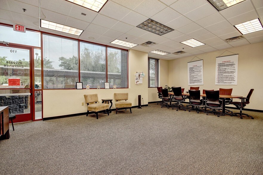 More Photos Of 6262 E Broadway Rd, Mesa Medical For Sale