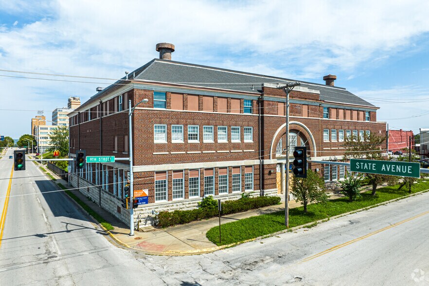 More Photos Of 1017 N 9th St, Kansas City Office For Lease