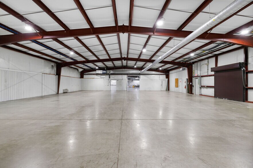 More Photos Of 110 Commercial Blvd, Flat Rock Manufacturing For Sale