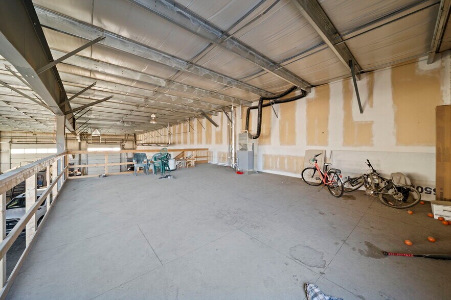 More Photos Of 8028 Edgar Industrial Cres, Red Deer Warehouse For Sale