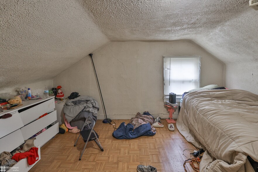 More Photos Of 902 W Wilkes Barre St, Easton Apartments For Sale