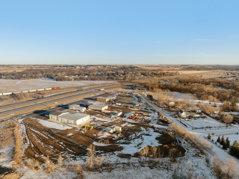 More Photos Of 3050 Highway 52 South, Minot Flex For Lease