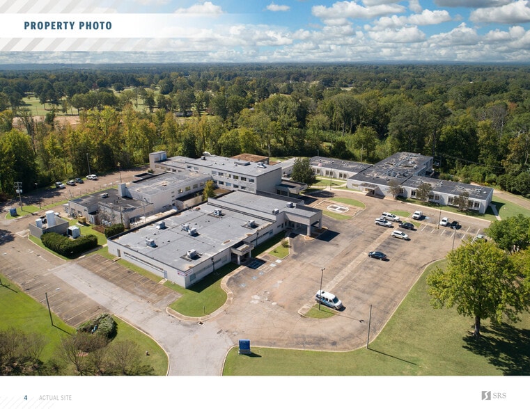 More Photos Of 1000-1004 E Madison St, Houston Hospital For Sale