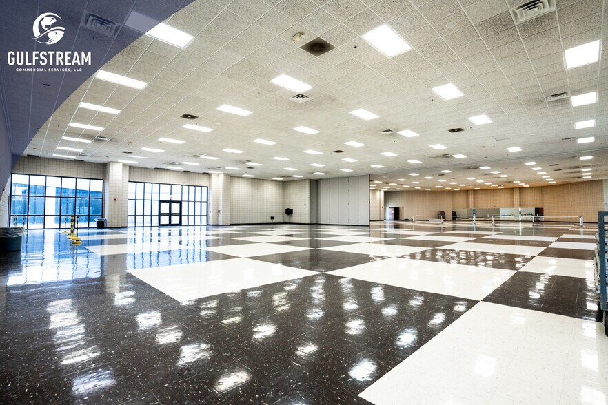 More Photos Of 5555 Wellness dr, Philpot Lodge Meeting Hall For Sale