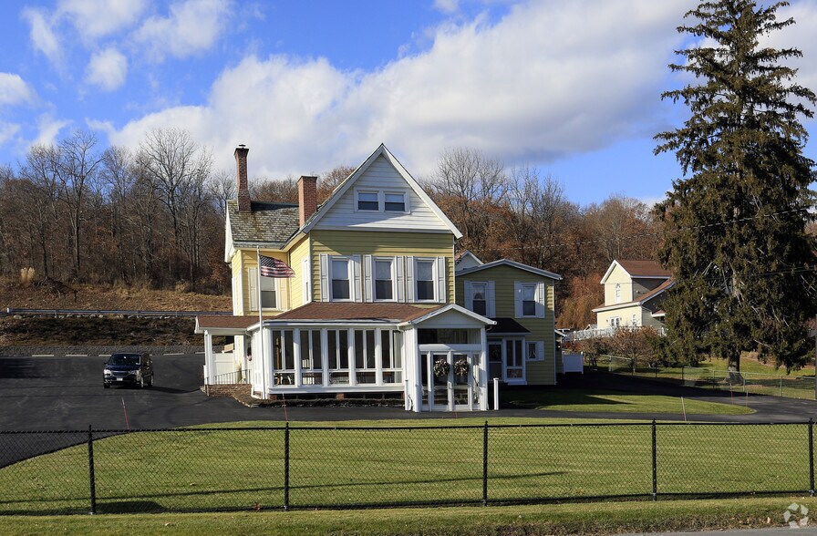 More Photos Of 5319 Route 9W, Newburgh Funeral Home For Sale