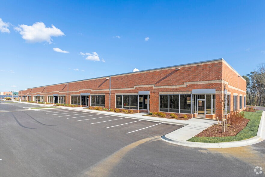 More Photos Of 1111 Benfield Blvd, Millersville Unknown For Lease